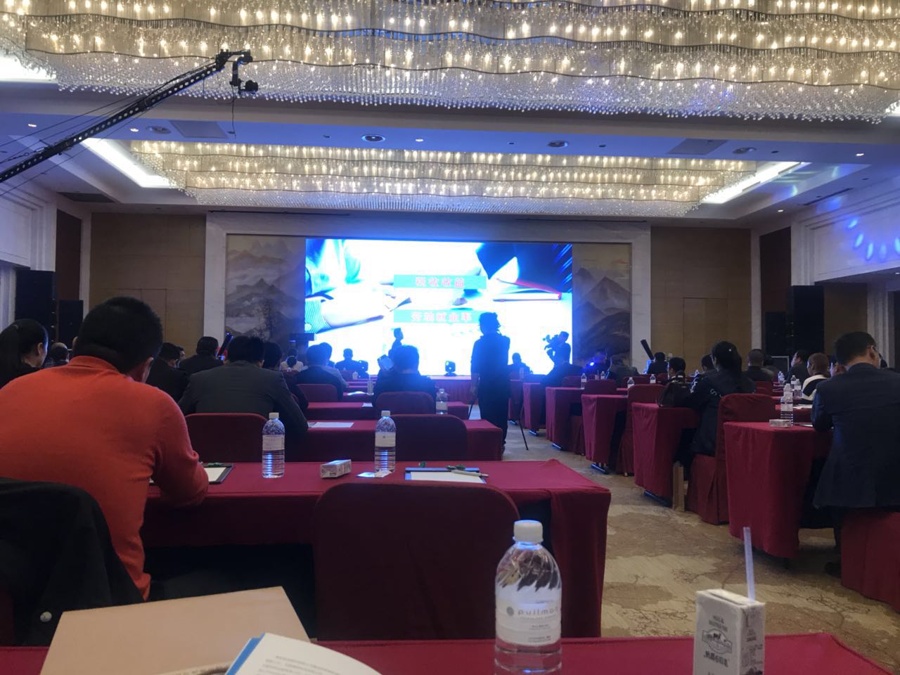 11月9日無(wú)錫市物流與倉(cāng)儲(chǔ)協(xié)會(huì)成立 11月9日無(wú)錫市物流與倉(cāng)儲(chǔ)協(xié)會(huì)成立